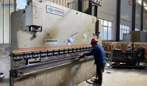 Bending Machine