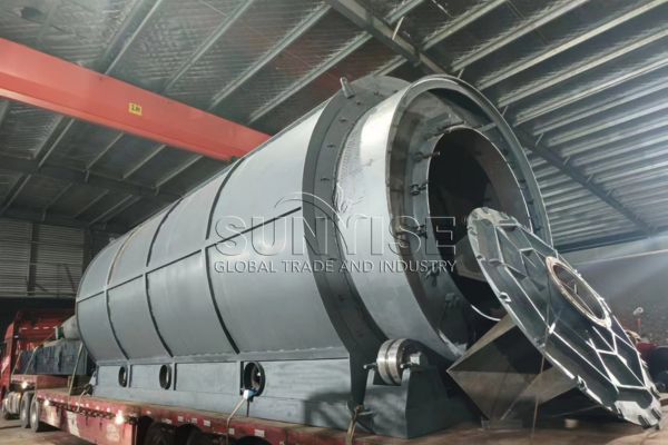 small pyrolysis machine