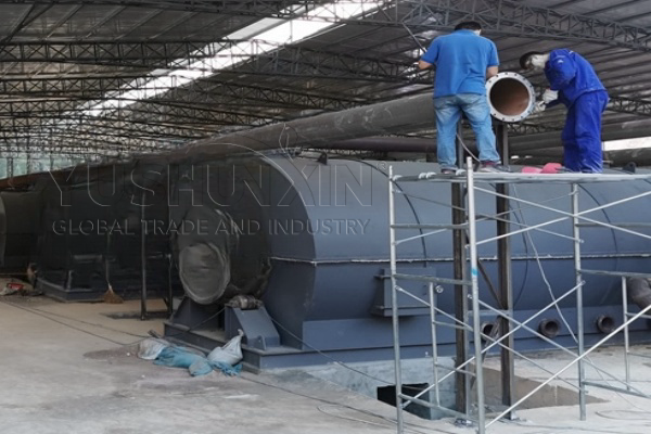 Batch Loading Waste Tires